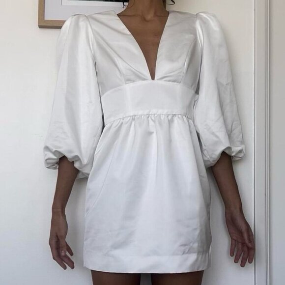 Reformation Dresses & Skirts - Reformation Weslan Dress